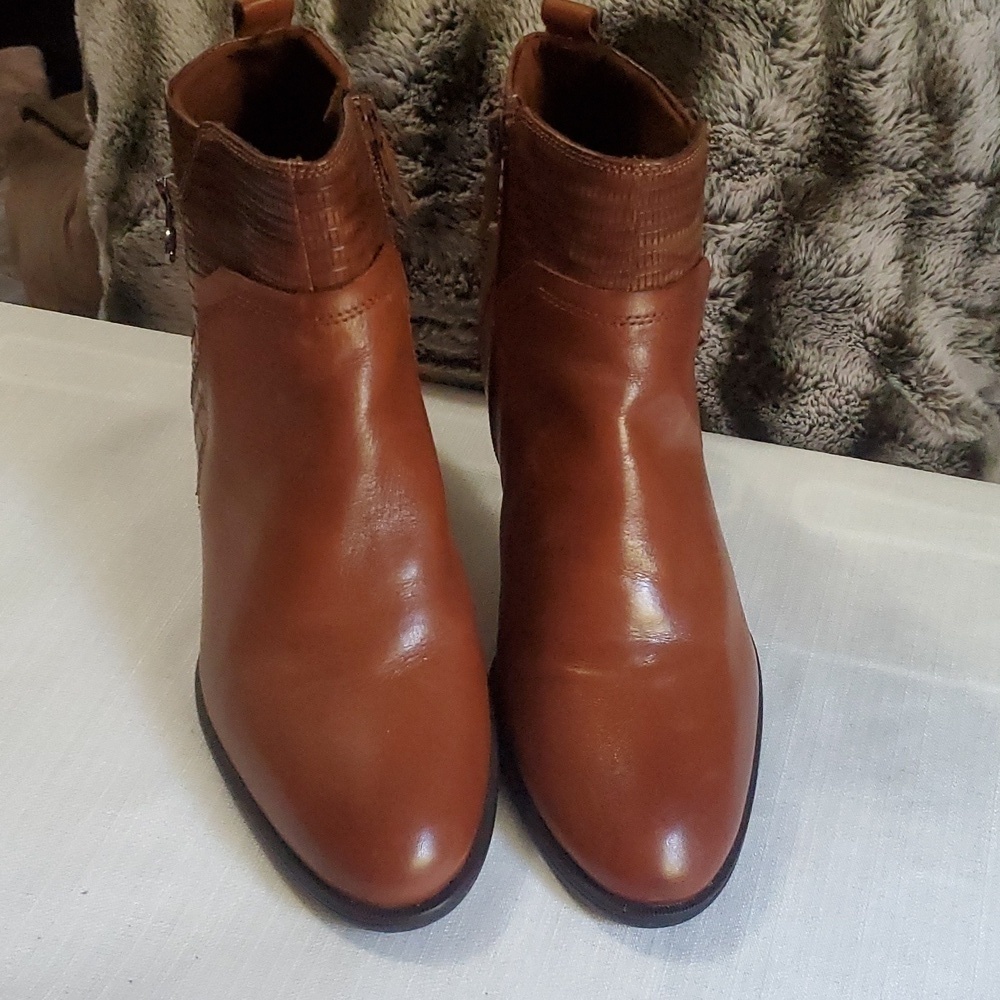 Tamaris  Women’s Audra Booties Size 39